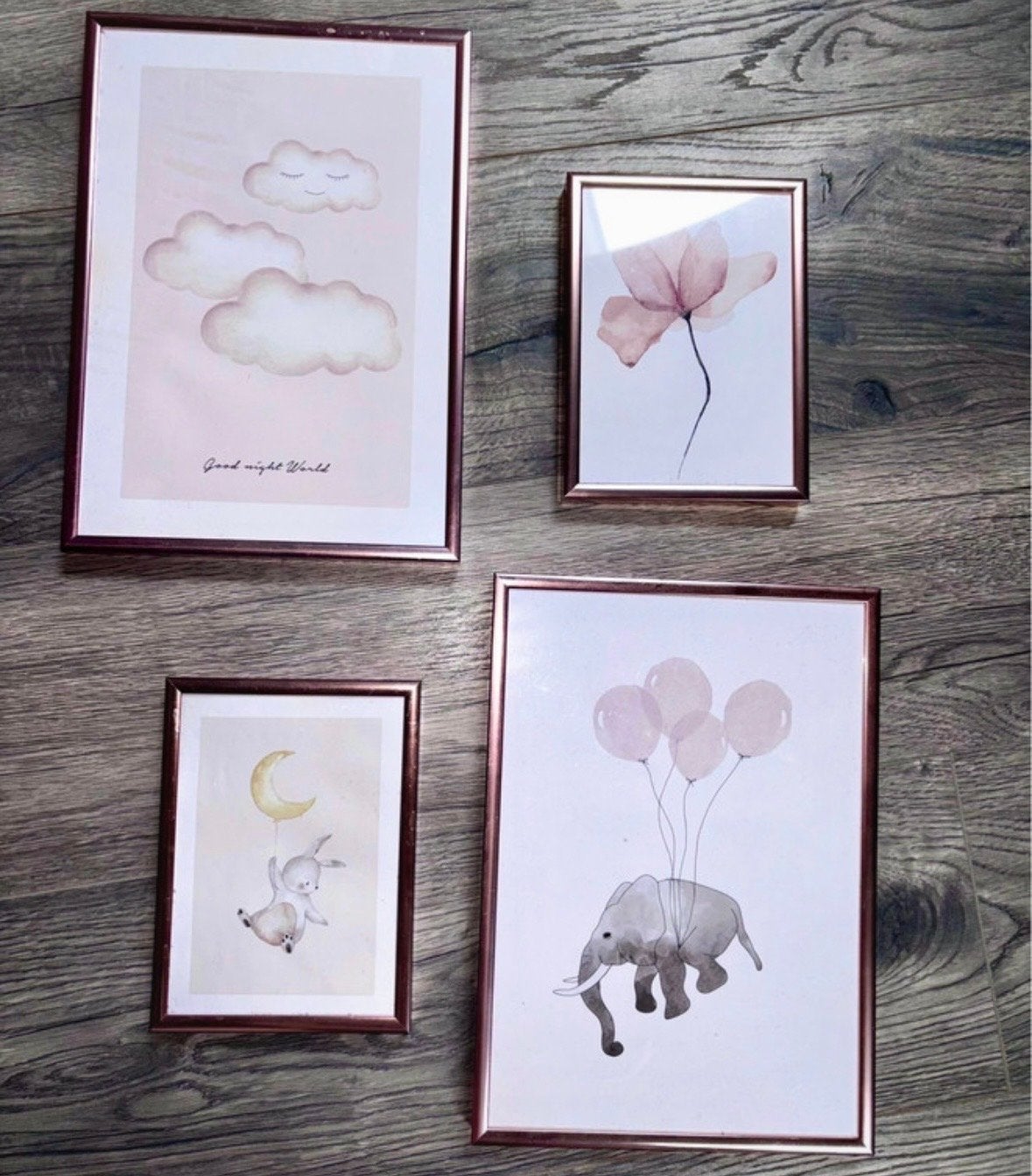 Desenio poster set met roségouden lijsten, Huis en Inrichting, Ophalen, Minder dan 50 cm, Gebruikt, Foto of Poster