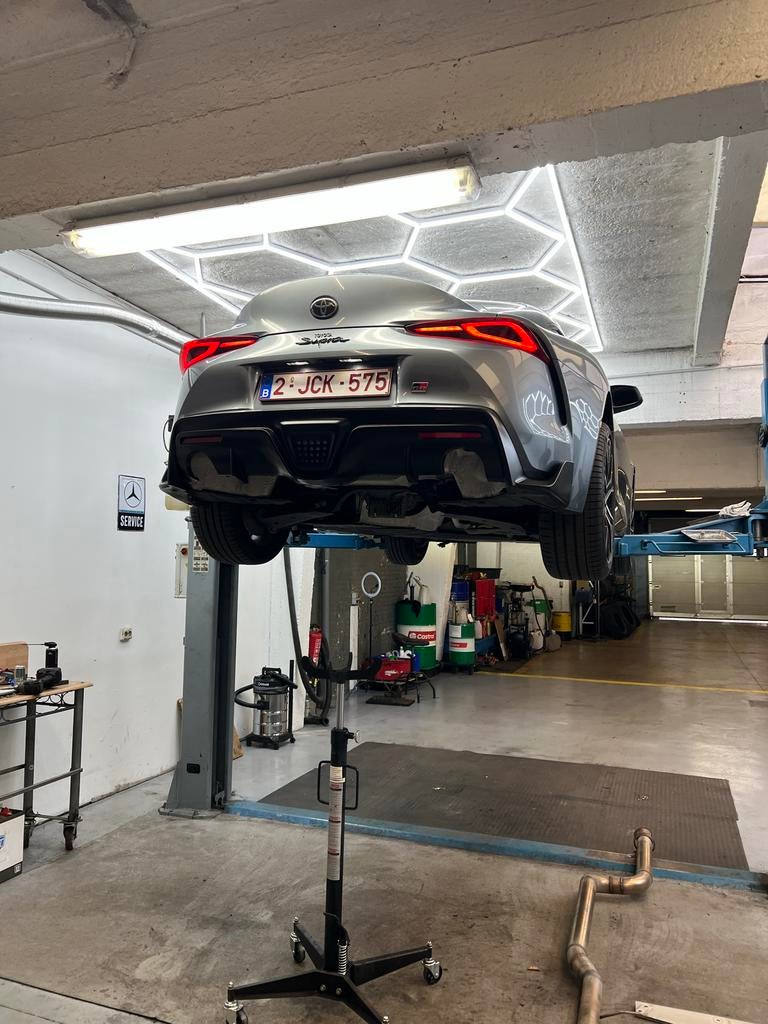 TOYOTA SUPRA CUSTOM UITLAAT, Ophalen of Verzenden, Gebruikt, Toyota