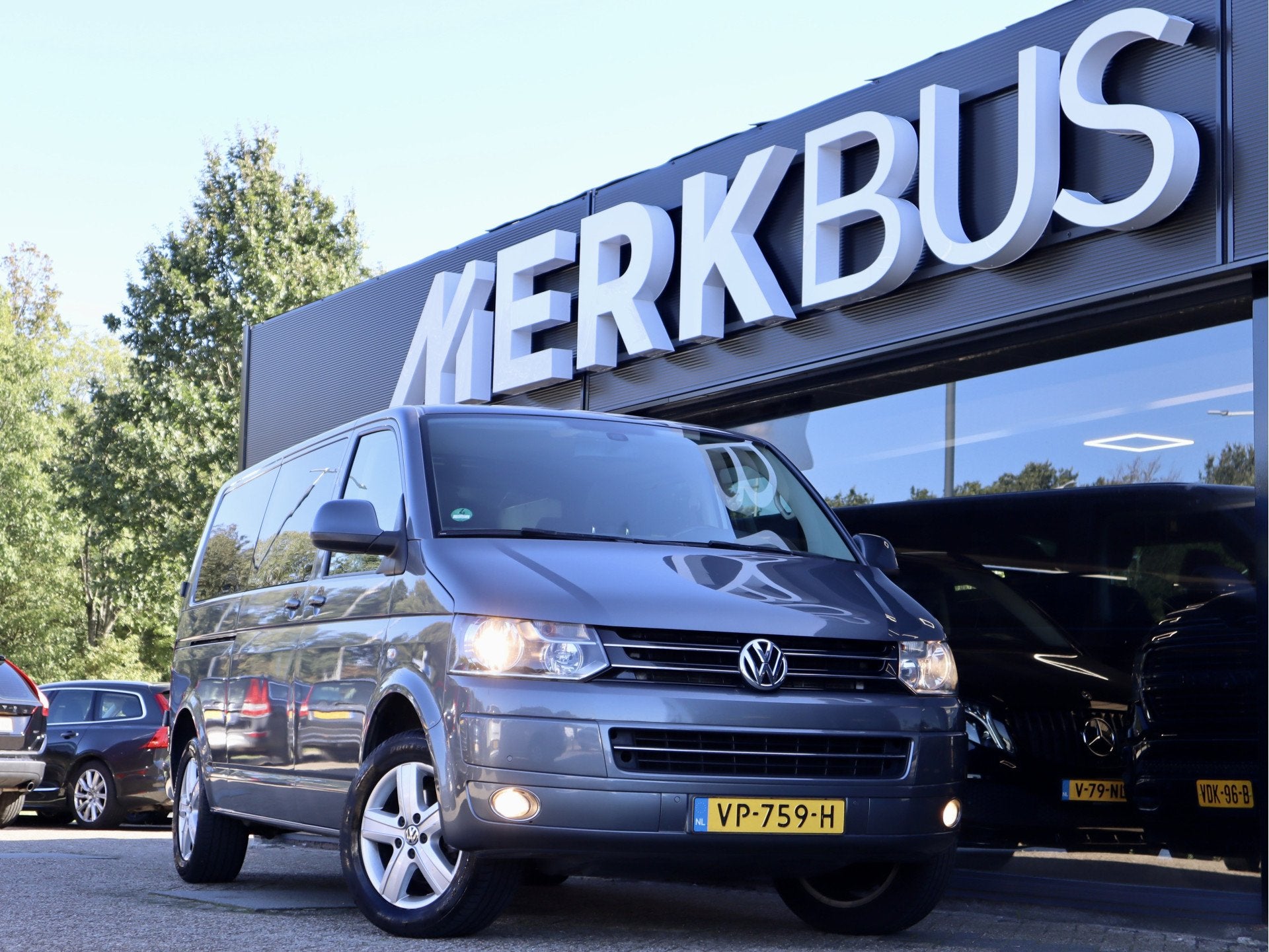 Volkswagen Transporter 2.0 TDI 140PK DSG LANG LUXE DUBBELE C, Auto's, Euro 5, Gebruikt, 4 cilinders, 1905 kg