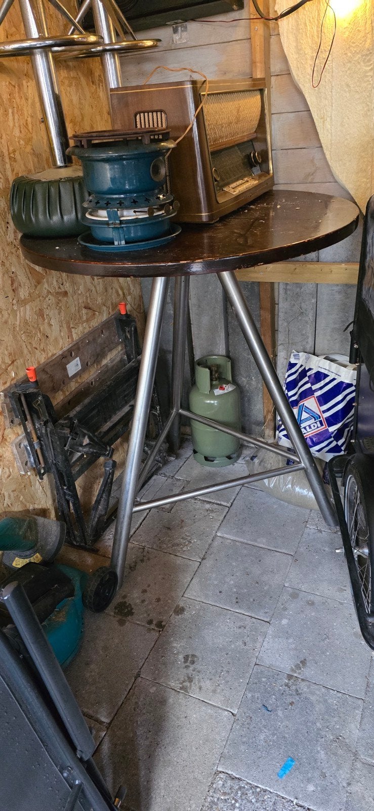 Robuuste statafel voor mancave, Ophalen, Gebruikt