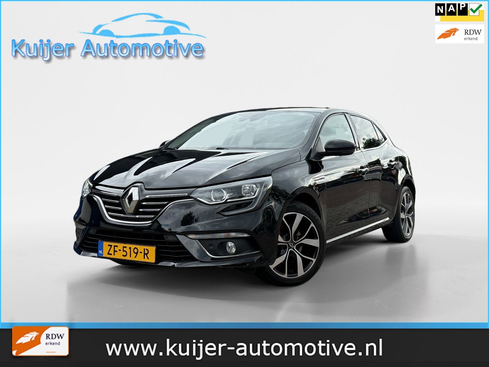 Renault Mégane 1.3 TCe Bose Automaat, Auto's, Gebruikt, 4 cilinders, Zwart, Bedrijf