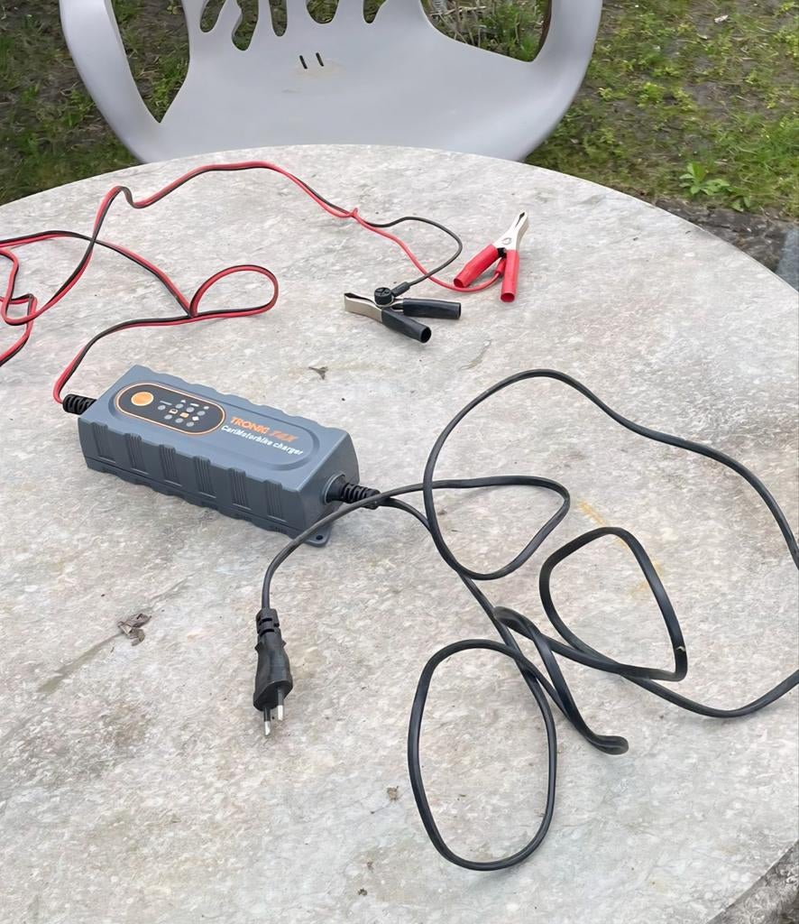 Tronic T4X Auto- en Motoracculader, Ophalen, Gebruikt, Universele onderdelen