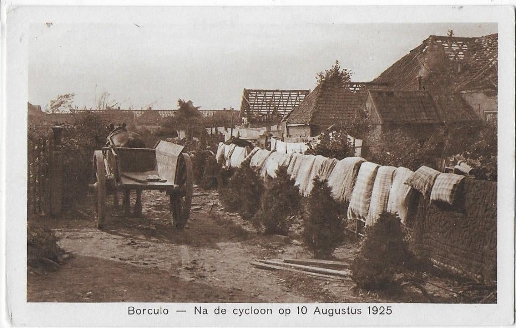 Borculo Na de cycloon10 augustus 1925 Ansichtkaart ( B223 ), Ophalen of Verzenden, 1920 tot 1940, Ongelopen, Gelderland
