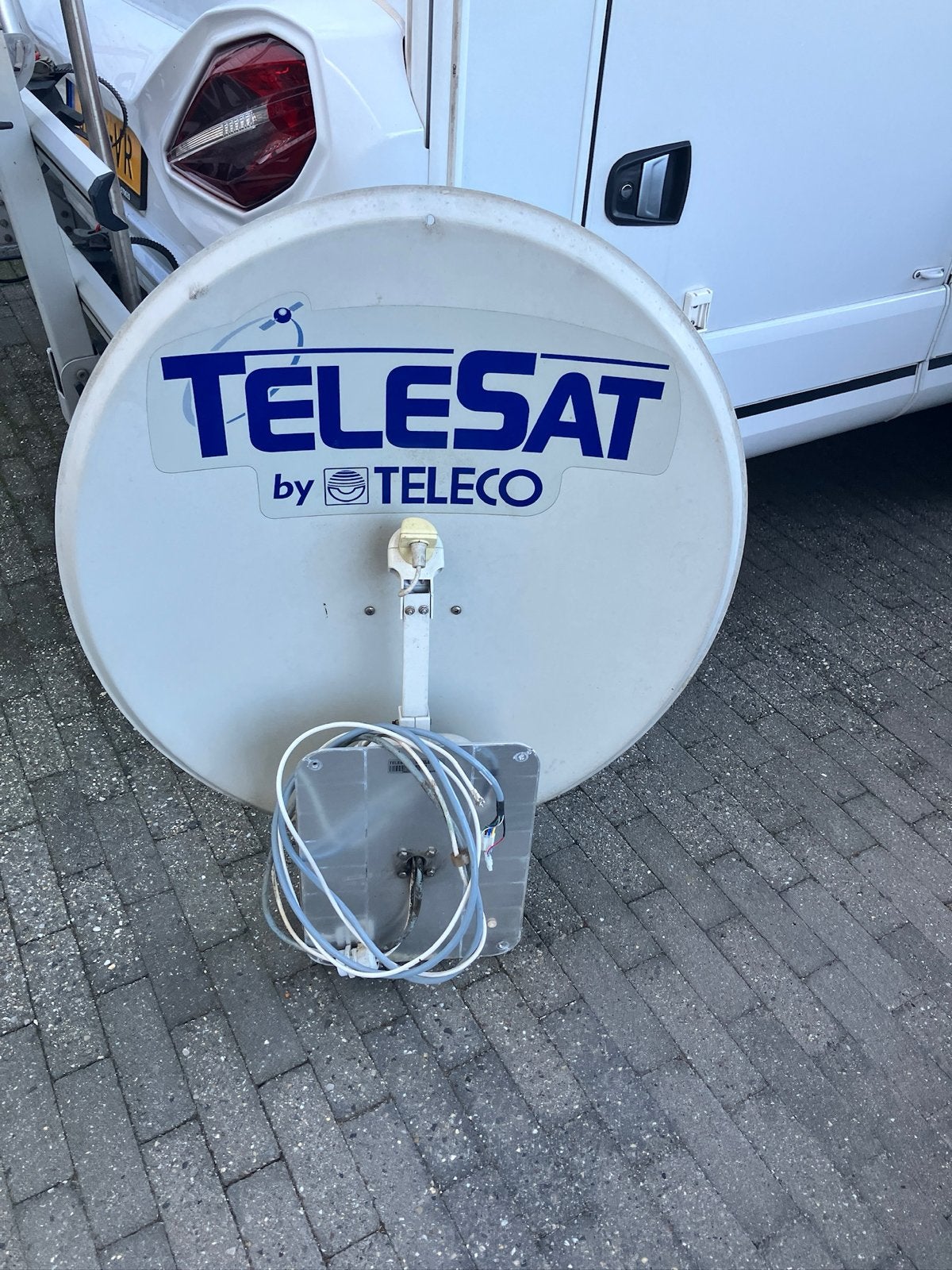 Teleco Telesat BT 85 automatische schotelantenne camper, Audio, Tv en Foto, Ophalen, Gebruikt, (Schotel)antenne, Overige merken
