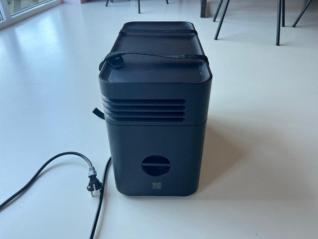 Homewizard thuisbatterij plugin, Computers en Software, Accu's en Batterijen, Ophalen, Zo goed als nieuw, HomeWizard