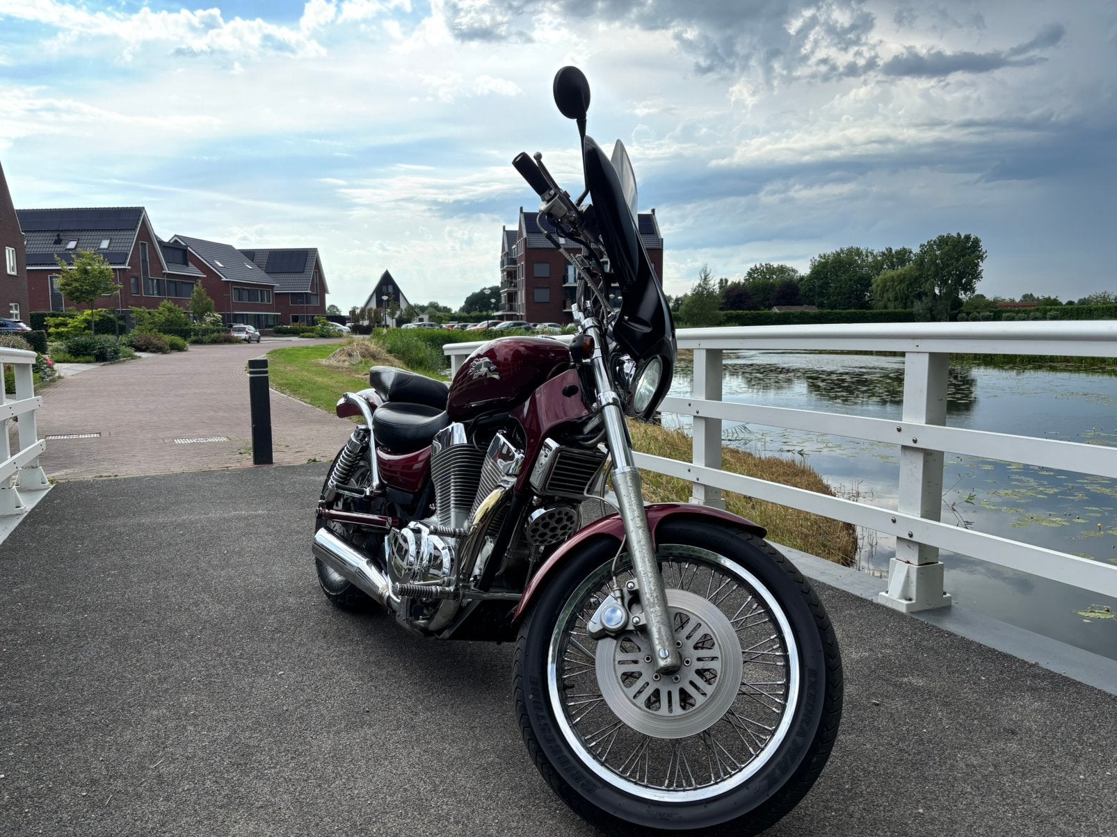 Suzuki intruder 1400, Fietsen en Brommers, Ophalen of Verzenden, Zo goed als nieuw, Overige modellen
