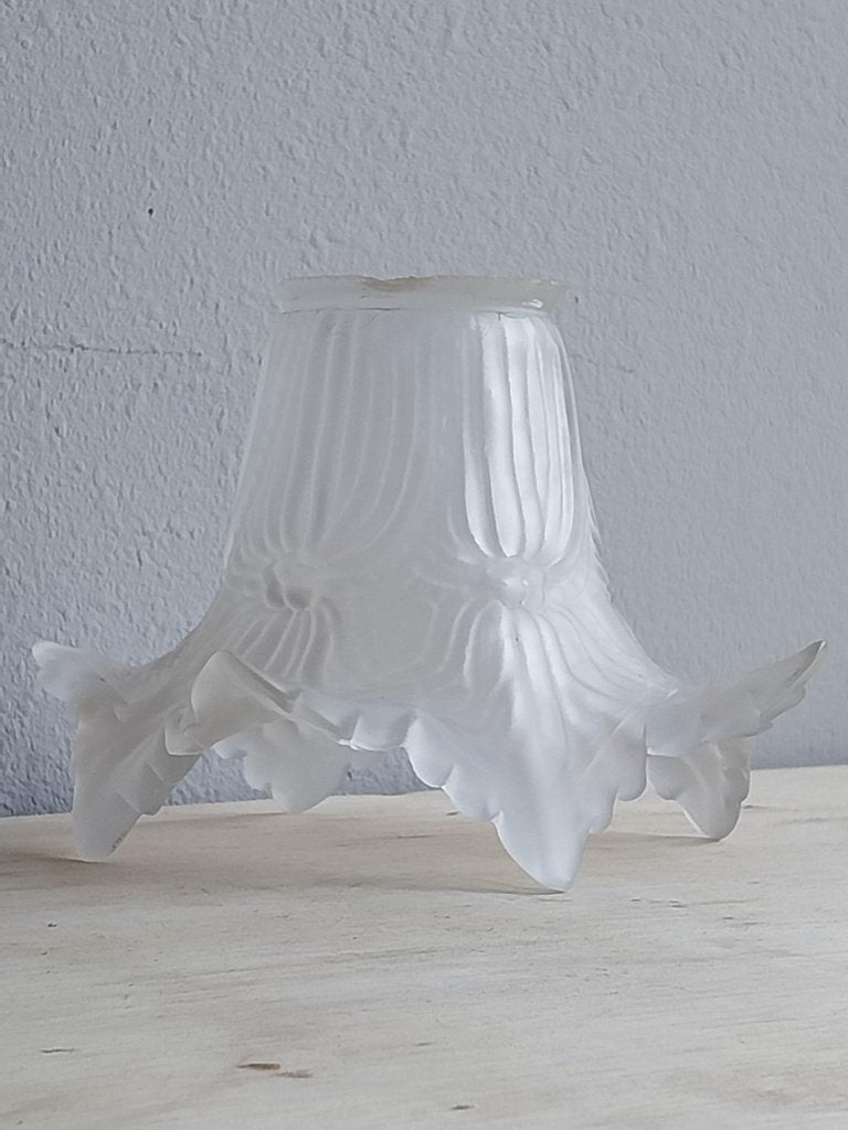 Art Deco lampenkap matglas bloemvorm wit, Ophalen of Verzenden