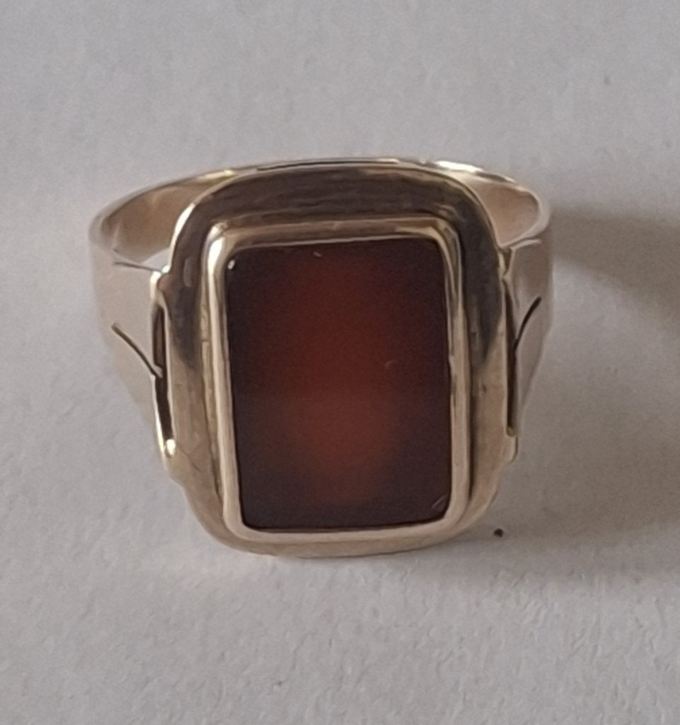 Gouden zegelring (8krt) met Carneool ( Antiek), Sieraden, Tassen en Uiterlijk, Ringen, 20 of groter, Heer, Ophalen of Verzenden