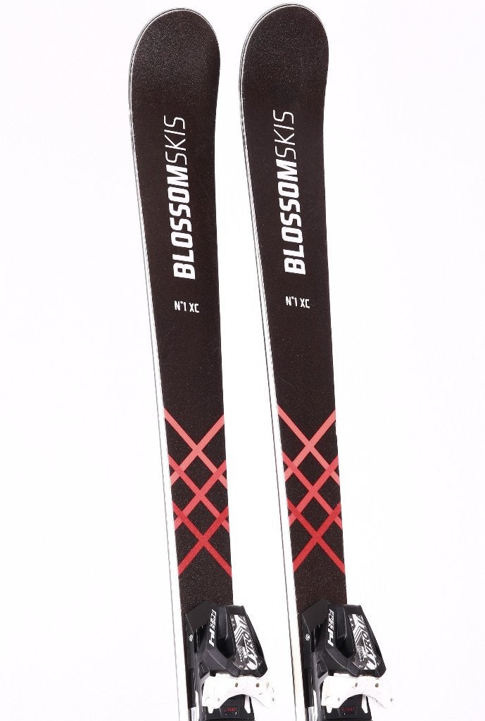 170 cm ski's BLOSSOM SKIS N1 XC 2025, grip walk + Tyrolia, Overige merken, 160 tot 180 cm, Gebruikt, Verzenden