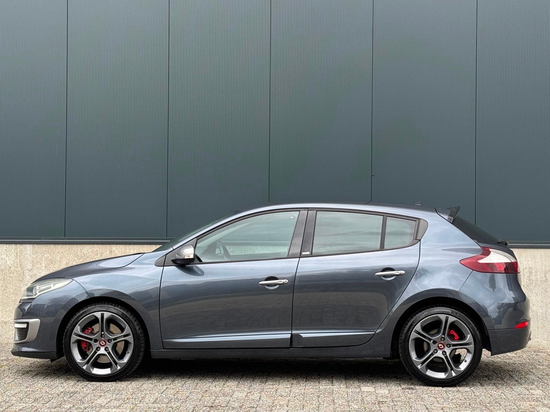 Renault Mégane 2.0 Turbo GT-Line GT220|6BAK|XENON|LEDER|NAV, Auto's, Gebruikt, Euro 6, 4 cilinders, 700 kg