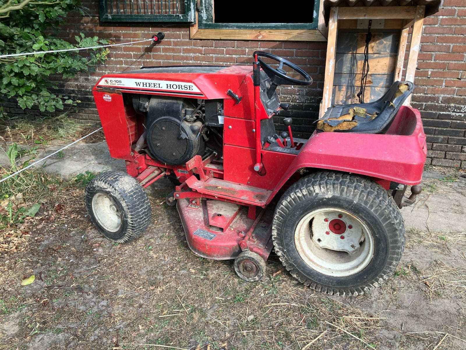 Wheel Horse C-105 zitmaaier, Tuin en Terras, Zitmaaiers, Gebruikt, 90 tot 120 cm, Versnellingen, Ophalen