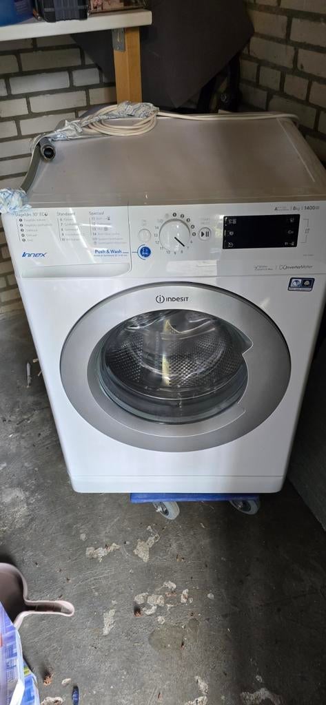 Indesit Innex Wasmachine 8kg 1400 toeren A+++, Ophalen, 1200 tot 1600 toeren, Gebruikt, 8 tot 10 kg