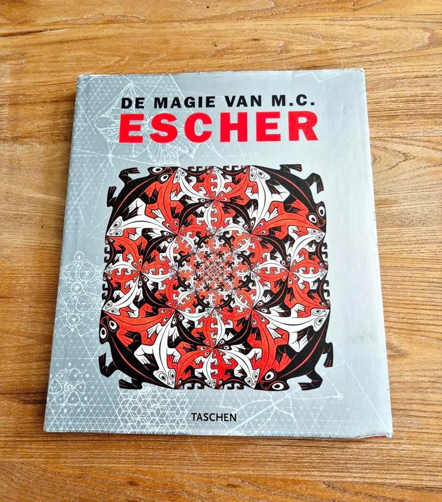 De Magie van M.C. Escher - Bork Uitgave, Boeken, Kunst en Cultuur | Fotografie en Design, Ophalen of Verzenden