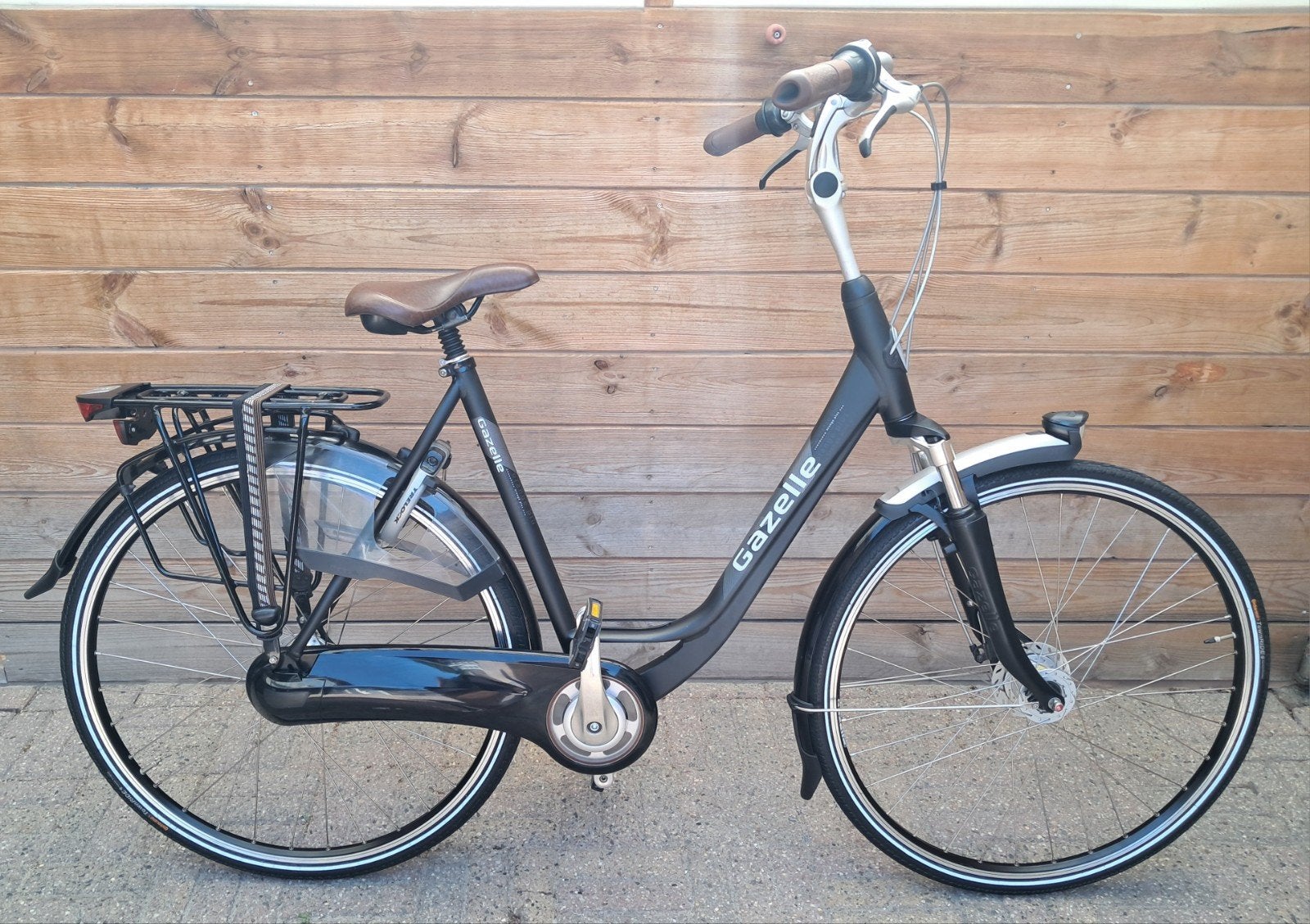 Te koop Gazelle orange plus damesfiets rijklaar innieuwstaat, Minder dan 10 versnellingen, Vering, Ophalen of Verzenden, Zo goed als nieuw