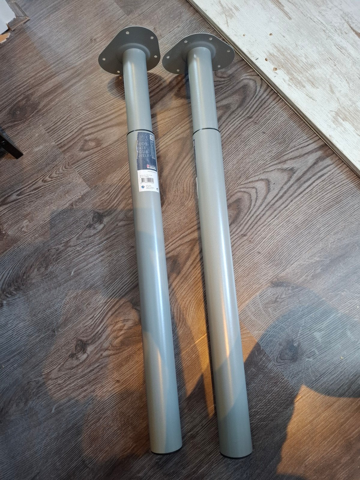 twee duraline meubelpoten verstelbaar, Huis en Inrichting, Tafelonderdelen, Ophalen, Tafelpoot, 100 tot 150 cm, Rond