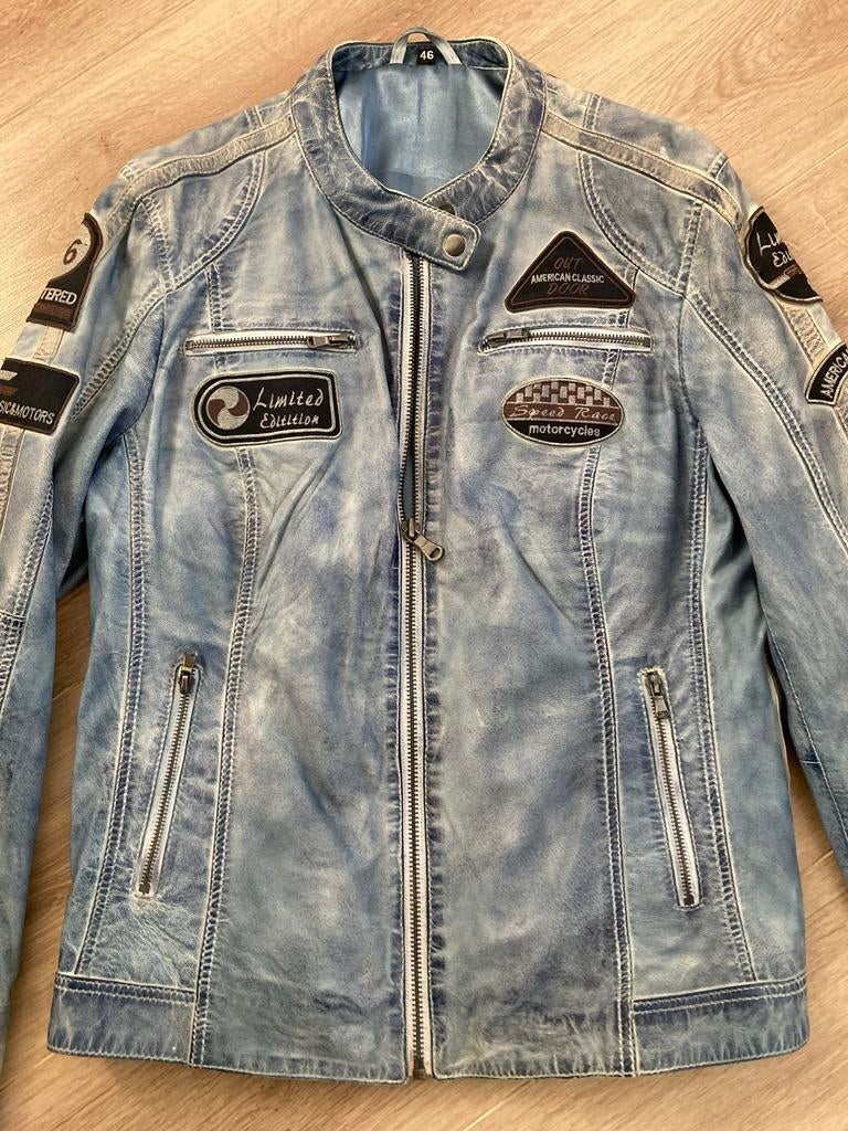 Stoere blauwe leren jas met patches - Maat 46, Ophalen of Verzenden, Zo goed als nieuw, Blauw