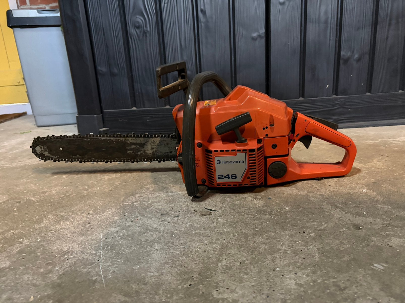 Husqvarna 246 kettingzaag, Ophalen, Zo goed als nieuw