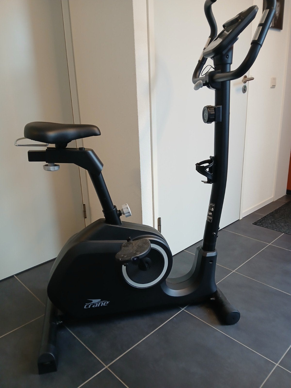 Crane Hometrainer - Perfect voor Thuisworkouts, Ophalen, Zo goed als nieuw, Metaal, Benen