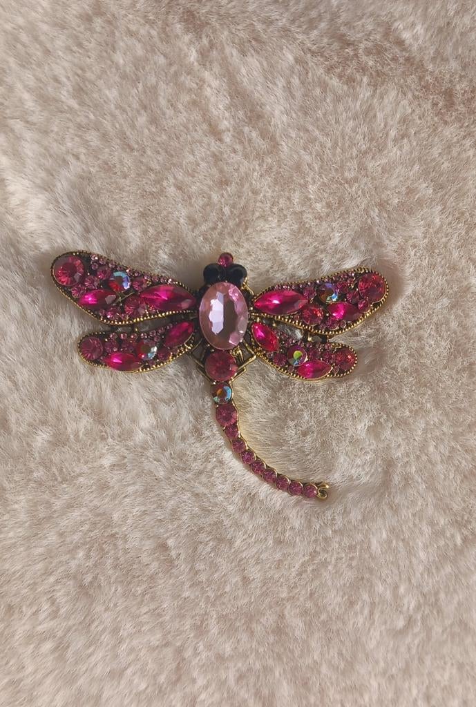 Roze Libelle Broche met Strass, Sieraden, Tassen en Uiterlijk, Broches, Nieuw, Overige materialen, Roze, 7 tot 10 cm, Met strass