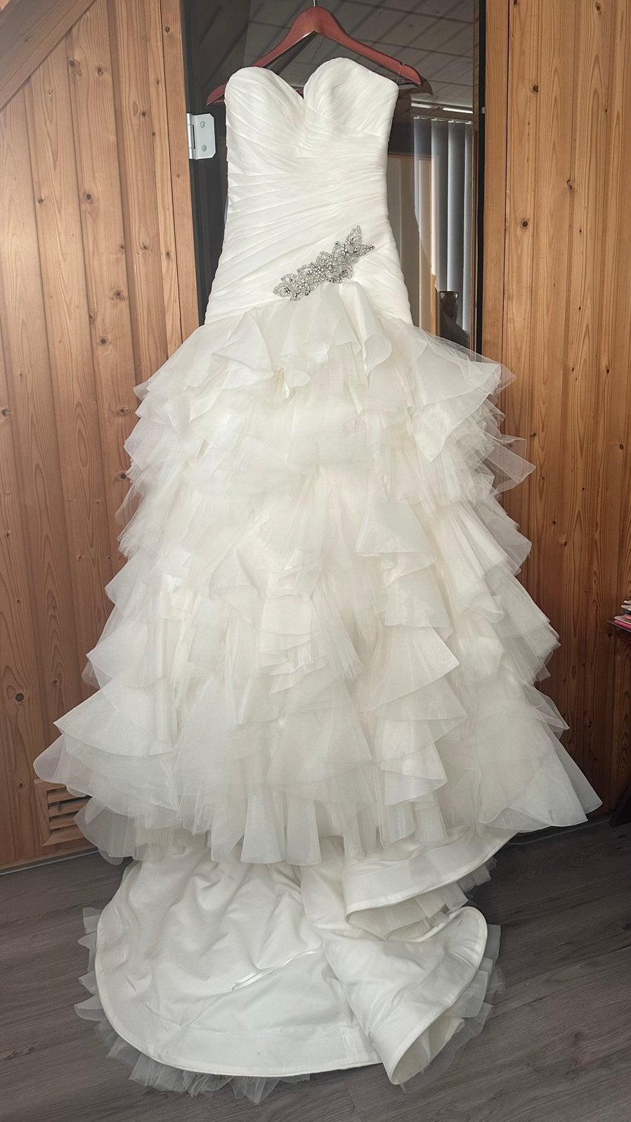 Trouwjurk met satijn en tulle, Ophalen, Zo goed als nieuw, Wit, Trouwjurk