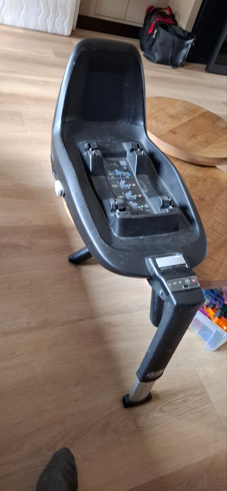 Maxi-Cosi 2wayFix Isofix Base, Kinderen en Baby's, Autostoeltjes, Ophalen, Gebruikt, 0 t/m 18 kg, Isofix