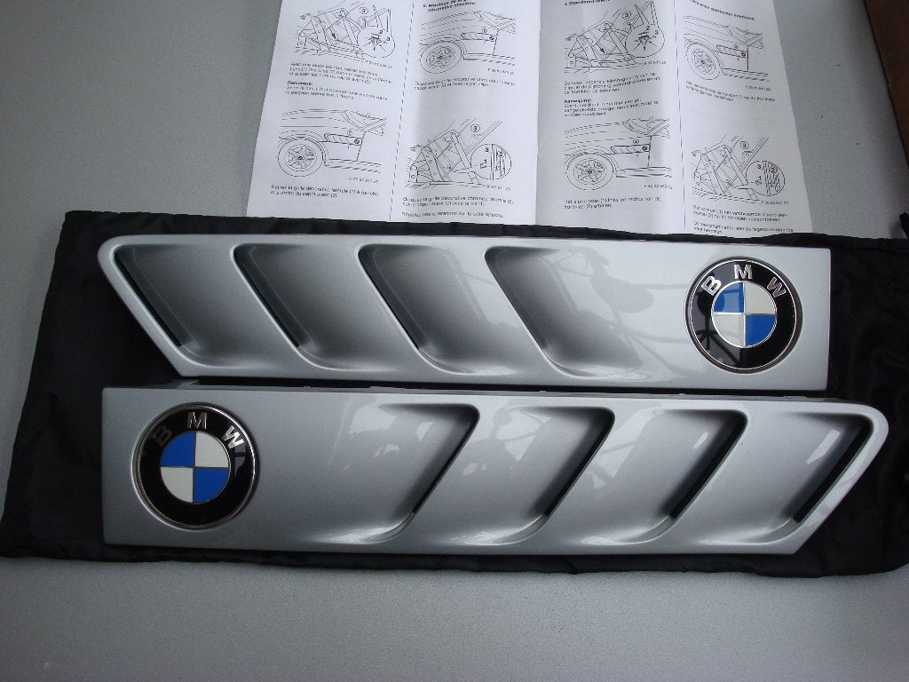 BMW Z3 kieuwen L/R arktissilber compleet in zeer nette staat, Auto-onderdelen, Ophalen, Gebruikt, BMW, Motorkap