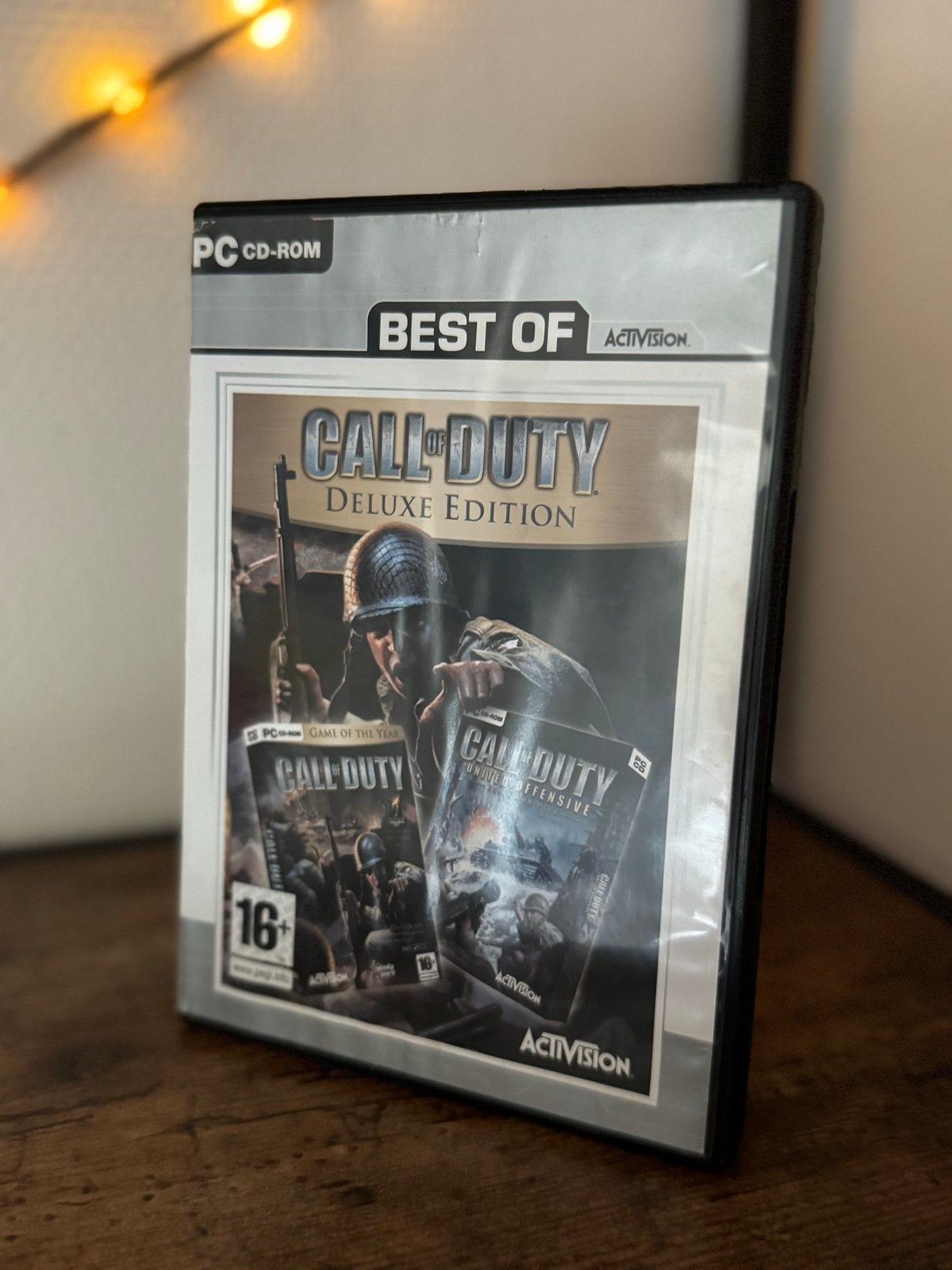 Call of Duty Deluxe Edition PC CD-ROM - Gebruikt, Spelcomputers en Games, Games | Pc, Online, Gebruikt, Shooter, Verzenden