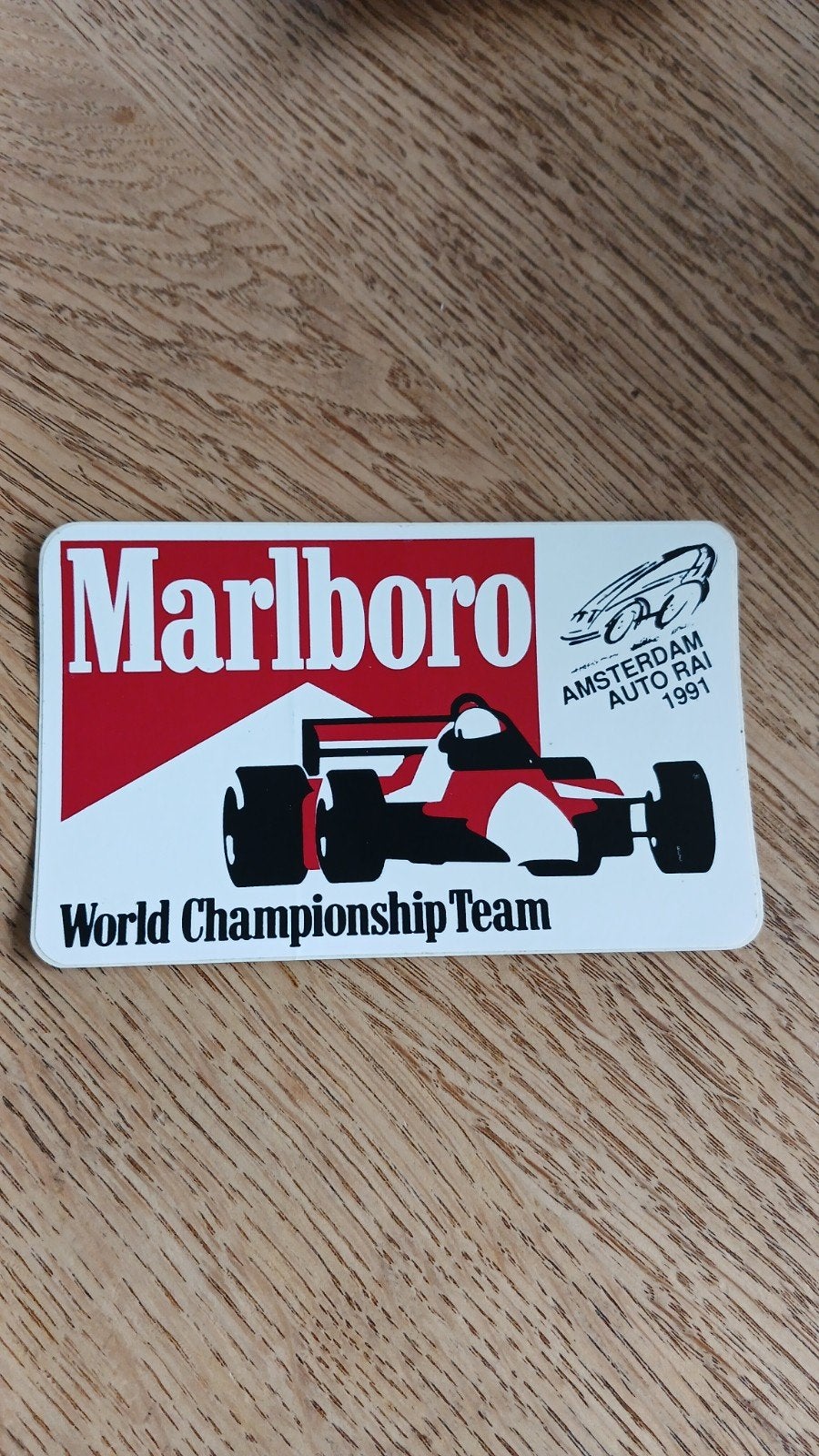 Sticker Marlboro Amsterdam Auto Rai 1991 World Champ. Ship, Verzamelen, Stickers, Ophalen of Verzenden, Zo goed als nieuw