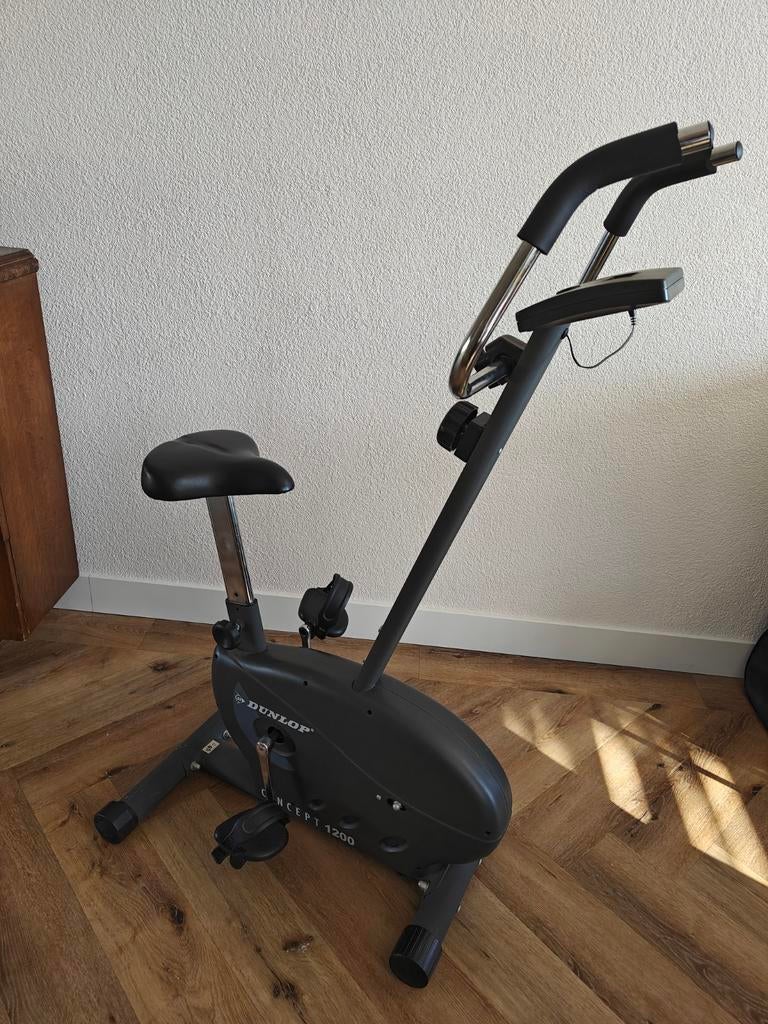 Dunlop Hometrainer Concept 1200 - Zo goed als nieuw, Sport en Fitness, Ophalen, Zo goed als nieuw, Benen, Hometrainer