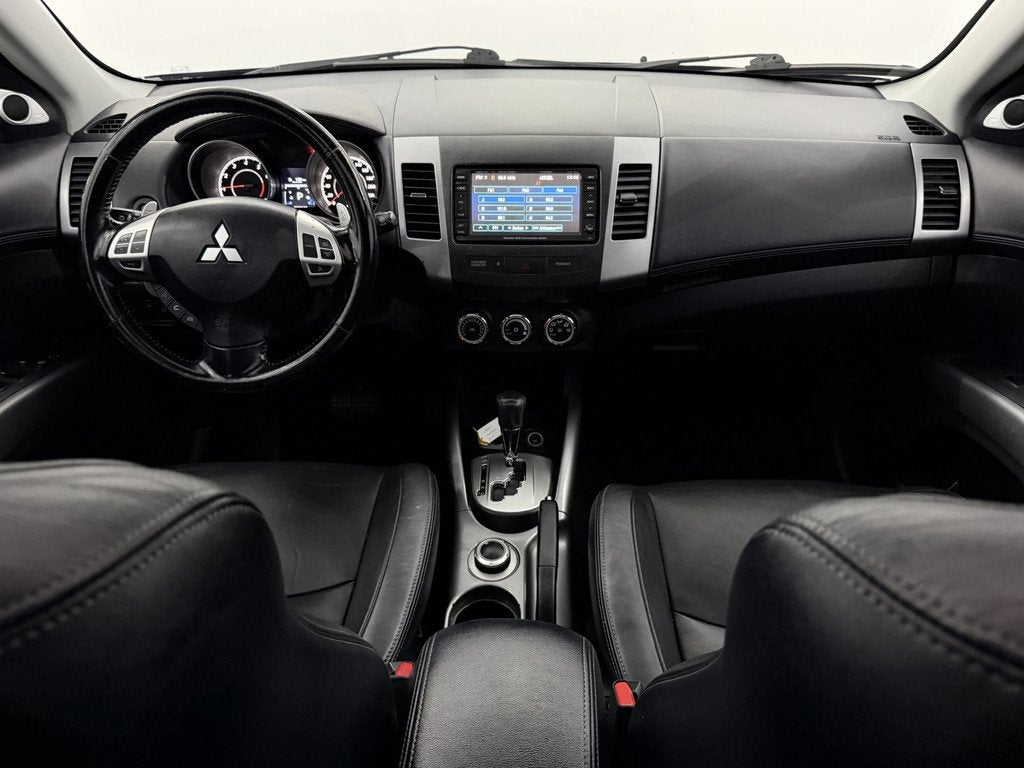 Mitsubishi Outlander 2.4 Instyle 7P Schuifdak, Leder, Navi,, Auto's, Mitsubishi, Automaat, 4 cilinders, Blauw, 7 stoelen