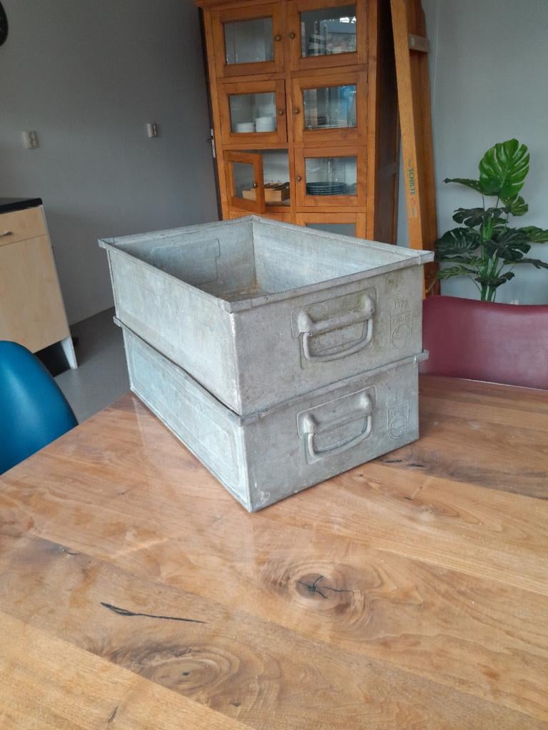 Industrie baken, Ophalen, 50 tot 75 cm, Minder dan 50 cm