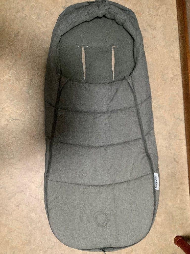 Bugaboo Voetenzak Grey Melange / Grijs Gemêleerd, Ophalen, Zo goed als nieuw, Voetenzak