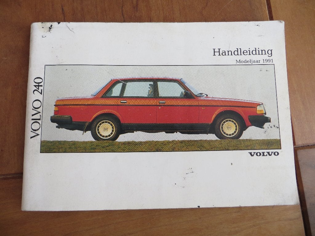 Instructieboek Volvo 240 sedan, 240 Stationcar 1990-1991, Ophalen of Verzenden