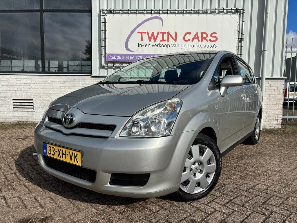 Toyota Verso 1.6 VVT-i Terra, Auto's, Toyota, 450 kg, Gebruikt, 4 cilinders, Origineel Nederlands