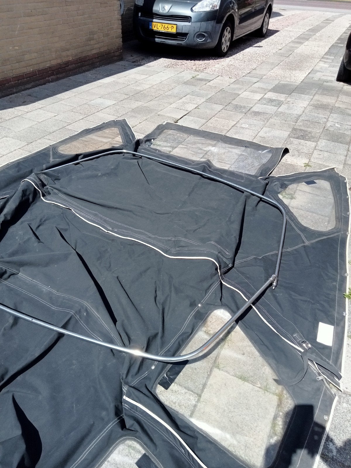 Boot tent met beugel., Watersport en Boten, Ophalen of Verzenden, Gebruikt, Overige typen, Motorboot