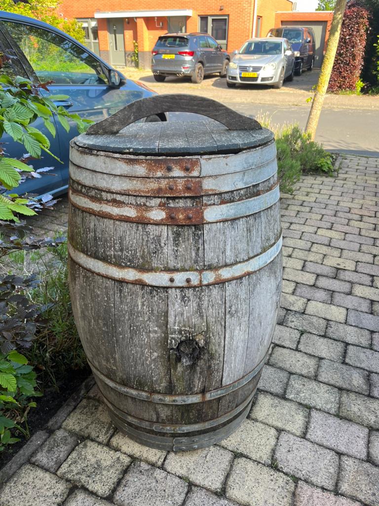 Regenton wijnvat lek, Tuin en Terras, Regentonnen, 150 liter of meer, Ophalen, Gebruikt, Hout