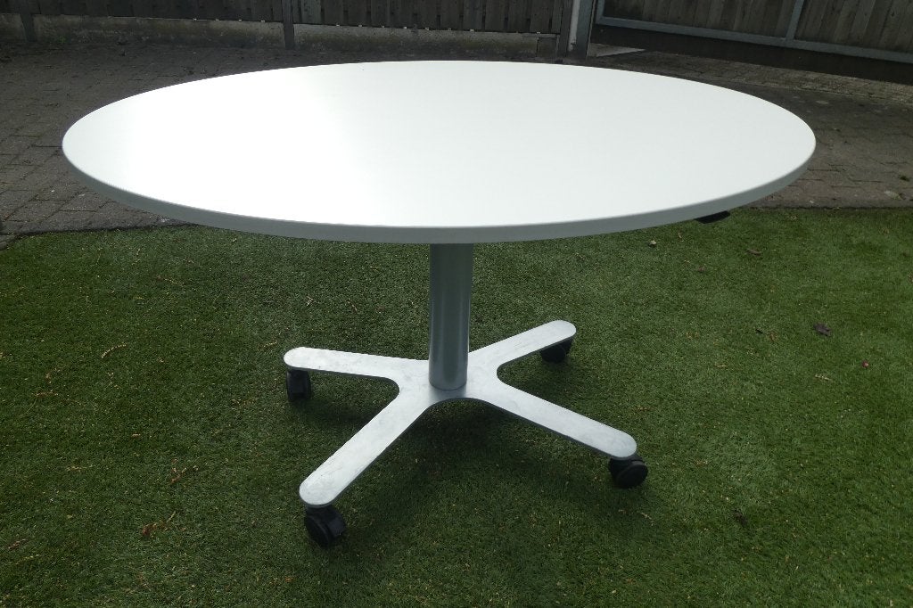 Hoogte verstelbare, statafel / bartafel, ovaal 84x130 cm, Ophalen, In hoogte verstelbaar, Zo goed als nieuw