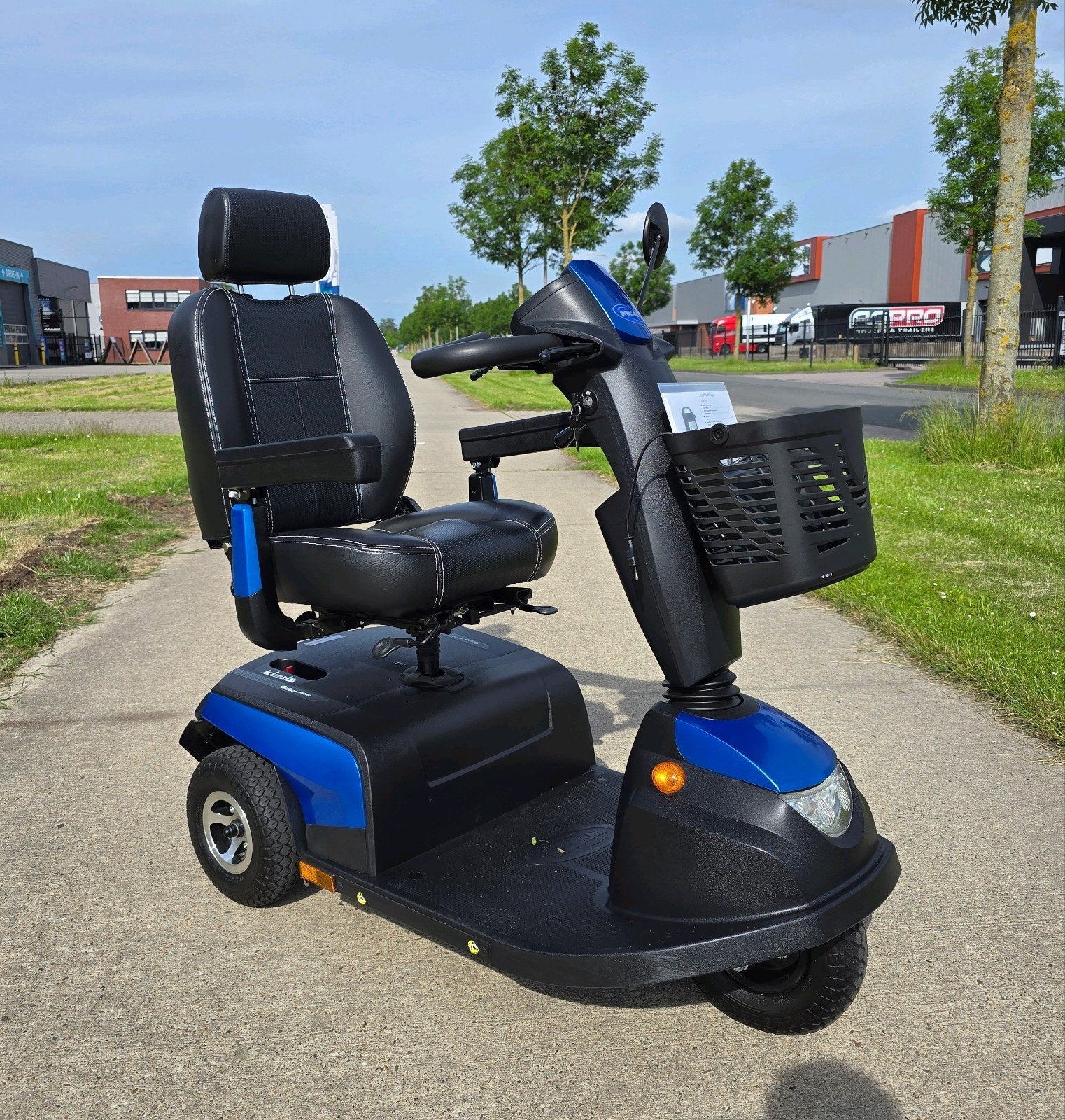 Invacare Metro | NIEUWE accu's | ideaal bij revalidatie!, ., Ophalen of Verzenden, ., 36 t/m 45 km