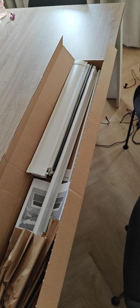 Nieuwe rolgordijn VELUX - ophalen, Ophalen, Nieuw, 50 tot 100 cm, Wit