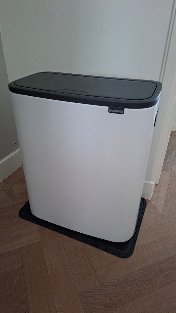 Brabantia duo prullenbak met deksel, Huis en Inrichting, Woonaccessoires | Prullenbakken, Ophalen, 50 – 75, Gebruikt, 40 liter of meer