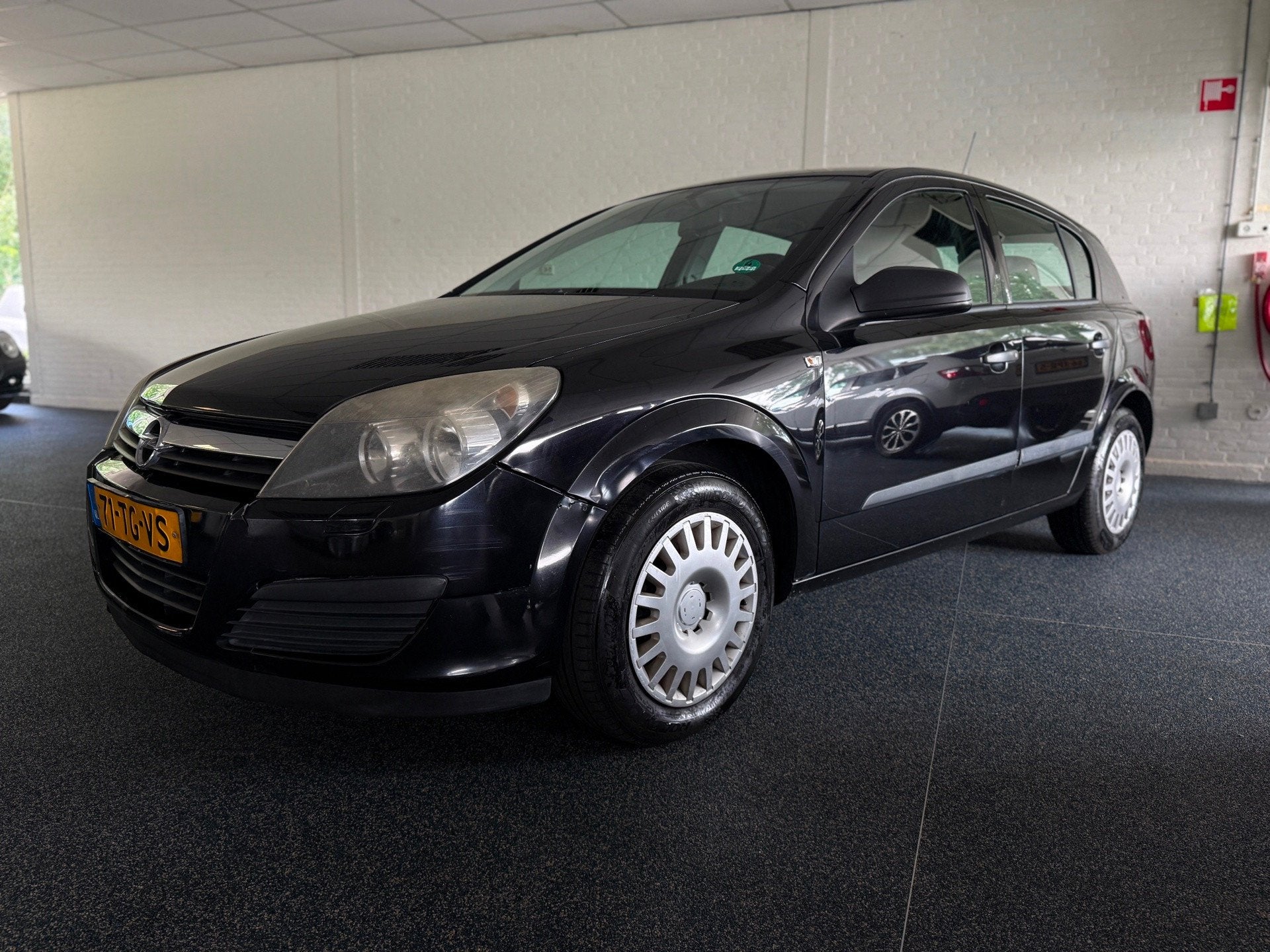 Opel Astra 1.6 Essentia | Airco | Nieuw APK | Rijd goed, Auto's, Opel, Voorwielaandrijving, 15 km/l, Gebruikt, 4 cilinders