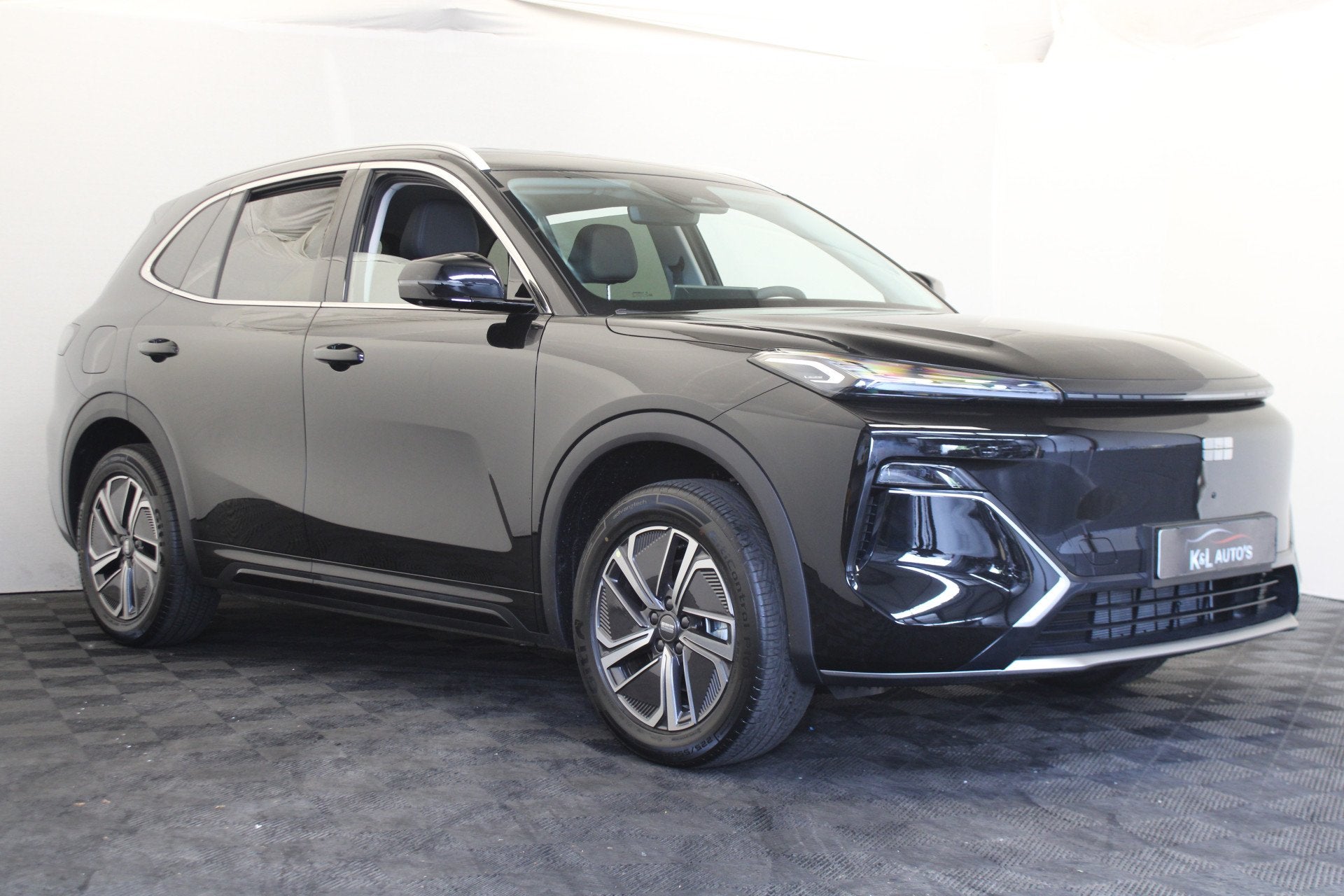 GEELY Starray EM-i 1.5 Pro |Plug in Hybrid|83km Elektrisch|, Auto's, Automatische klimaatregeling, Zwart, 4 cilinders, Zwart