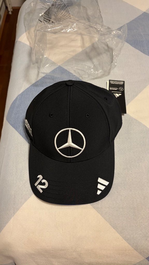 Kimi Antonelli Mercedes pet/cap 2025 nieuw met labels Adidas, Ophalen of Verzenden, Nieuw, Formule 1