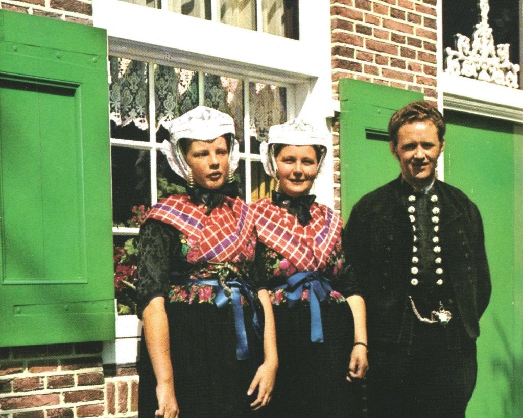 40953 Staphorst 482 Klederdracht nette kaart Onbeschreven, Ophalen of Verzenden, 1980 tot heden, Ongelopen, Overijssel