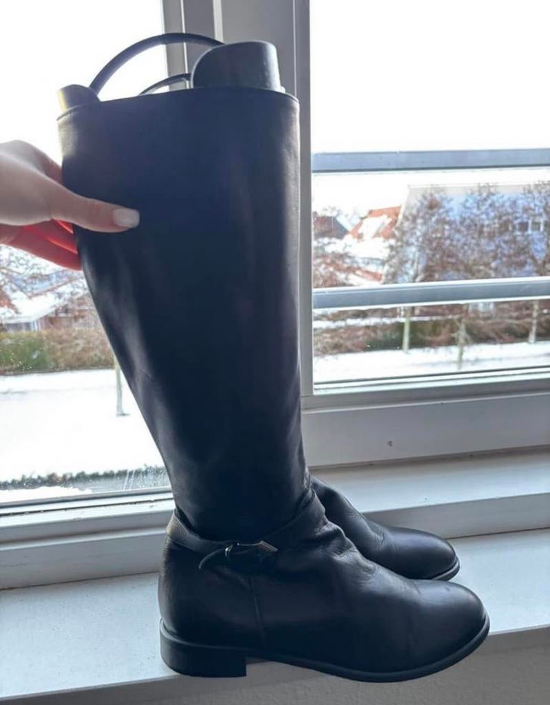 Knielaarzen, Kleding | Dames, Schoenen, Hoge laarzen, Zwart, Ophalen of Verzenden, Zo goed als nieuw