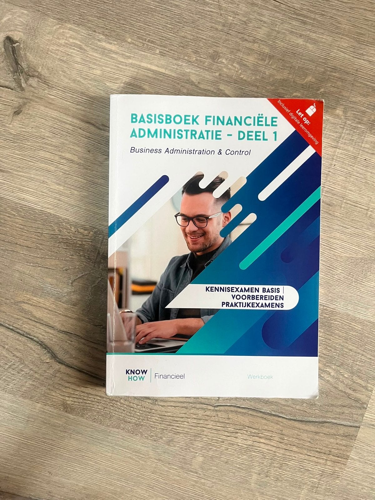 Basisboek Financiële Administratie - Deel 1, Ophalen of Verzenden, Gamma, Zo goed als nieuw, MBO