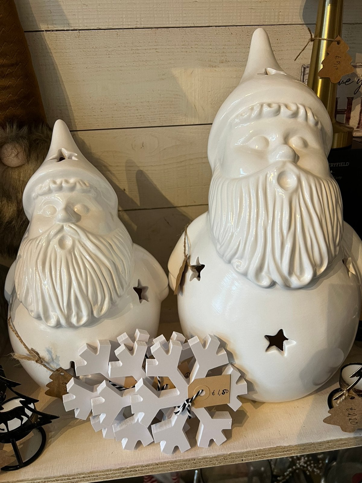 Nieuwe Kleine prachtige keramiek kerstman  voor theelicht, Ophalen of Verzenden, Nieuw