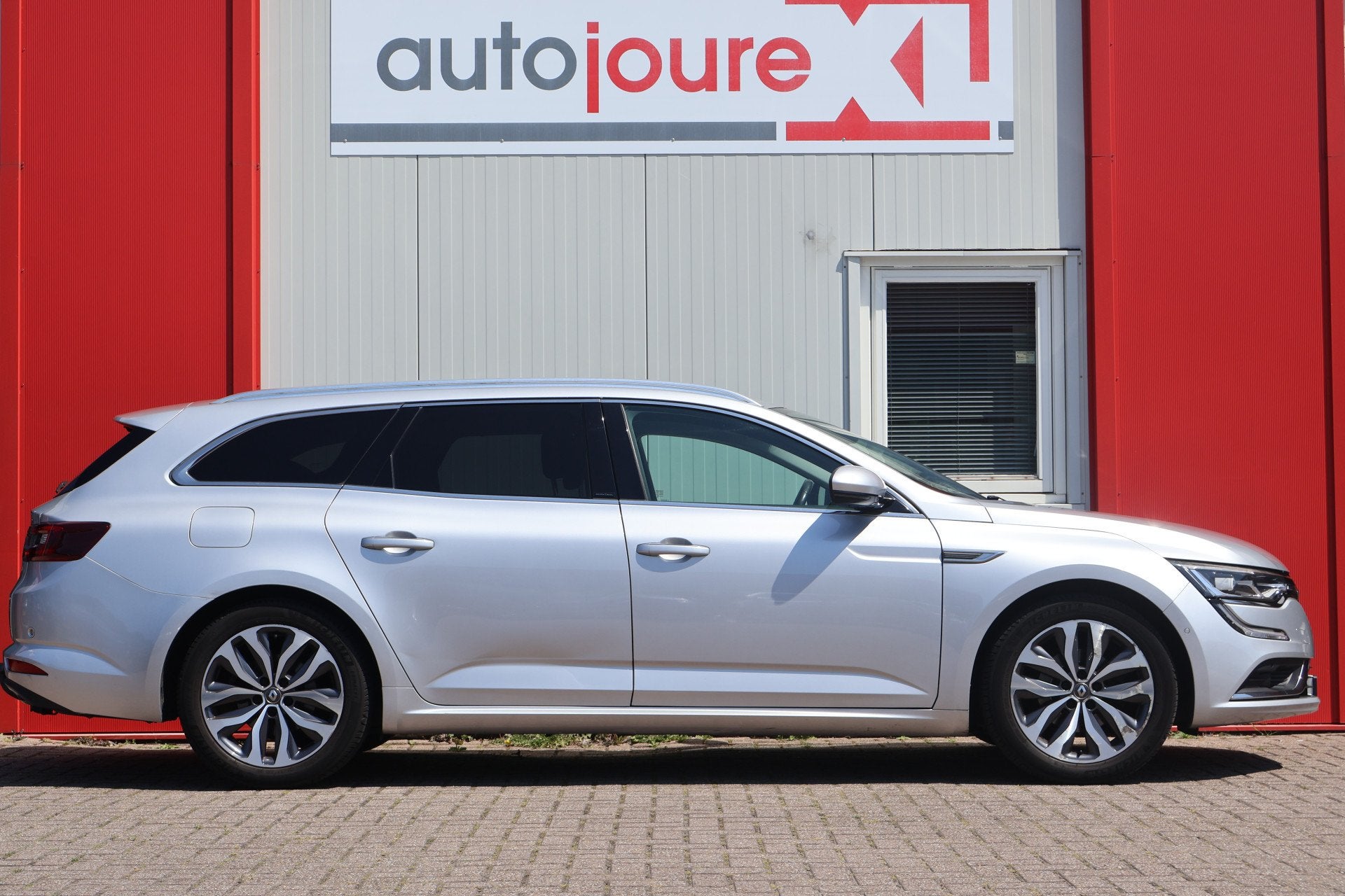 Renault Talisman Estate 1.6 TCe EDC Intens | Bose | Camera |, Auto's, Renault, 1618 cc, Gebruikt, 4 cilinders, Leder en Stof
