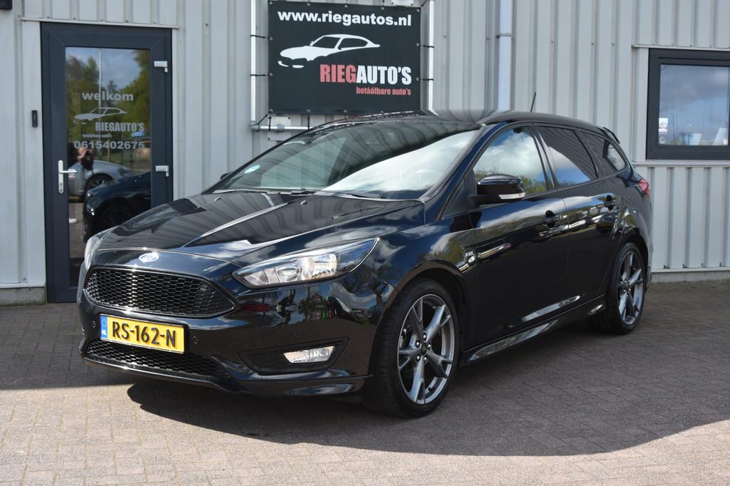Ford FOCUS Wagon 1.0 ST-Line. PDC, Cruise, Clima, BJ 2018 Or, Gebruikt, Euro 6, Zwart, Origineel Nederlands