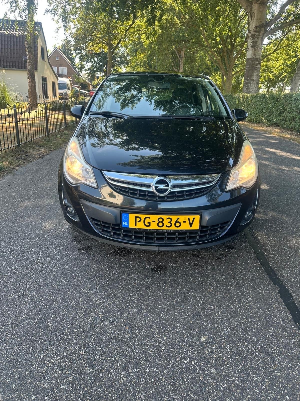 Opel Corsa 1.2 16V 5D 2012 Zwart, Voorwielaandrijving, 1063 kg, 4 cilinders, 1229 cc
